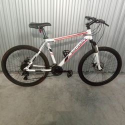 BICYCLE NORTHROCK 21 SPEED SIZE 26 BRAND NEW 