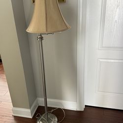 Tall floor lamp