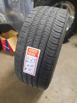 235 40 18  Goodyear