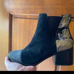 TOMS Suede &  Metallic Floral Esme Boots  Size 12,