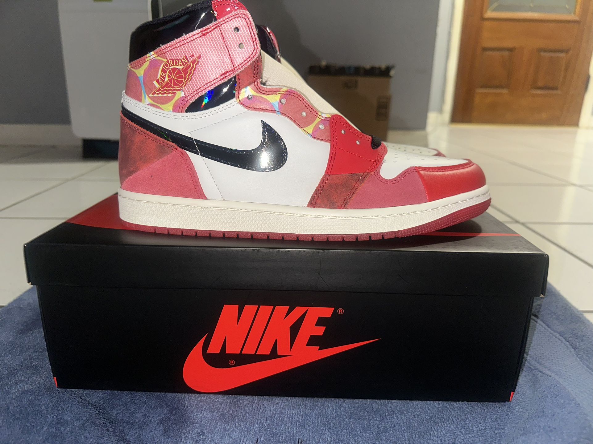 Jordan 1 Retro High OG Spider-Man Across the Spider-Verse