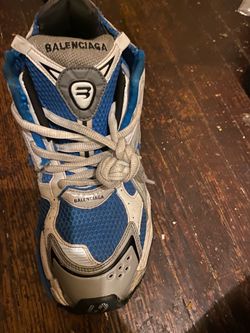 Balenciaga runners