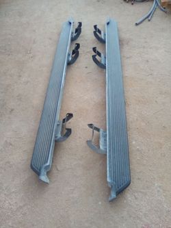 Ford running 92" OEM running boards
