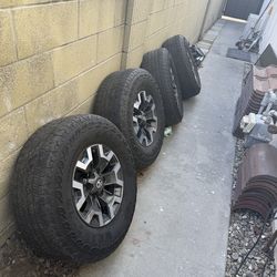 Tacoma wheels rims  tires 265 70 16