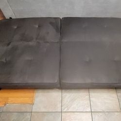 Black Futon 