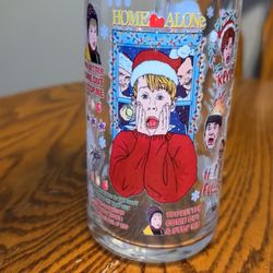 20oz Glass Home Alone Cup