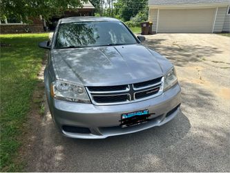 2013 Dodge Avenger almost 130k miles