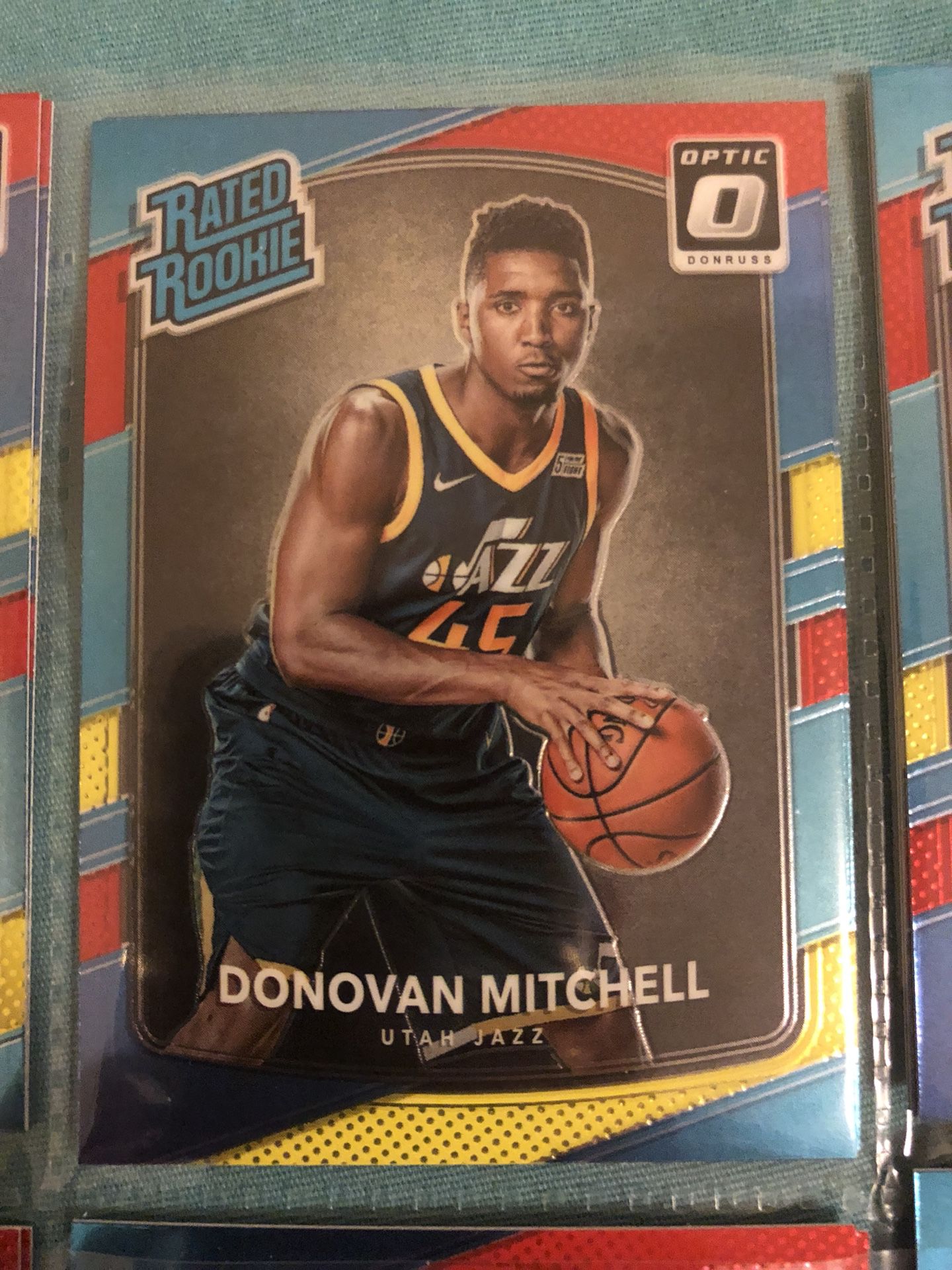 2017-18 Panini Donruss Optic Red & Yellow Rated Rookie Donovan Mitchell Holo