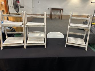 Foldable Wood Display Shelves