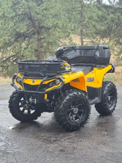 Can Am Outlander 650 XT $3k in Extras Low Miles