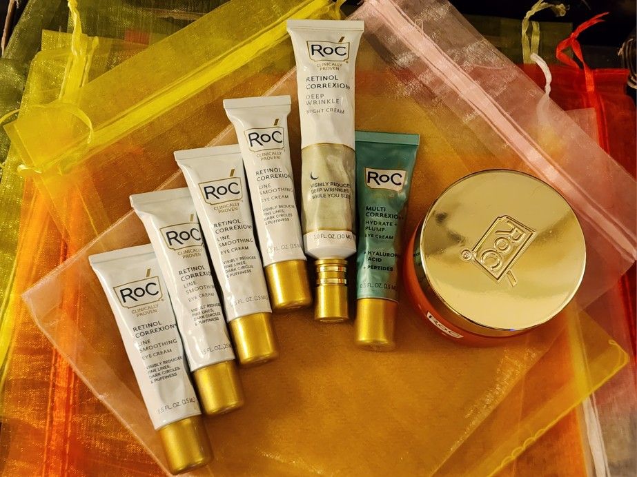 NEW Roć 7-Piece Retinol Skin Care Bundle