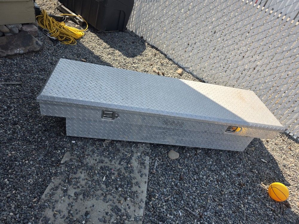 Truck Tool Box