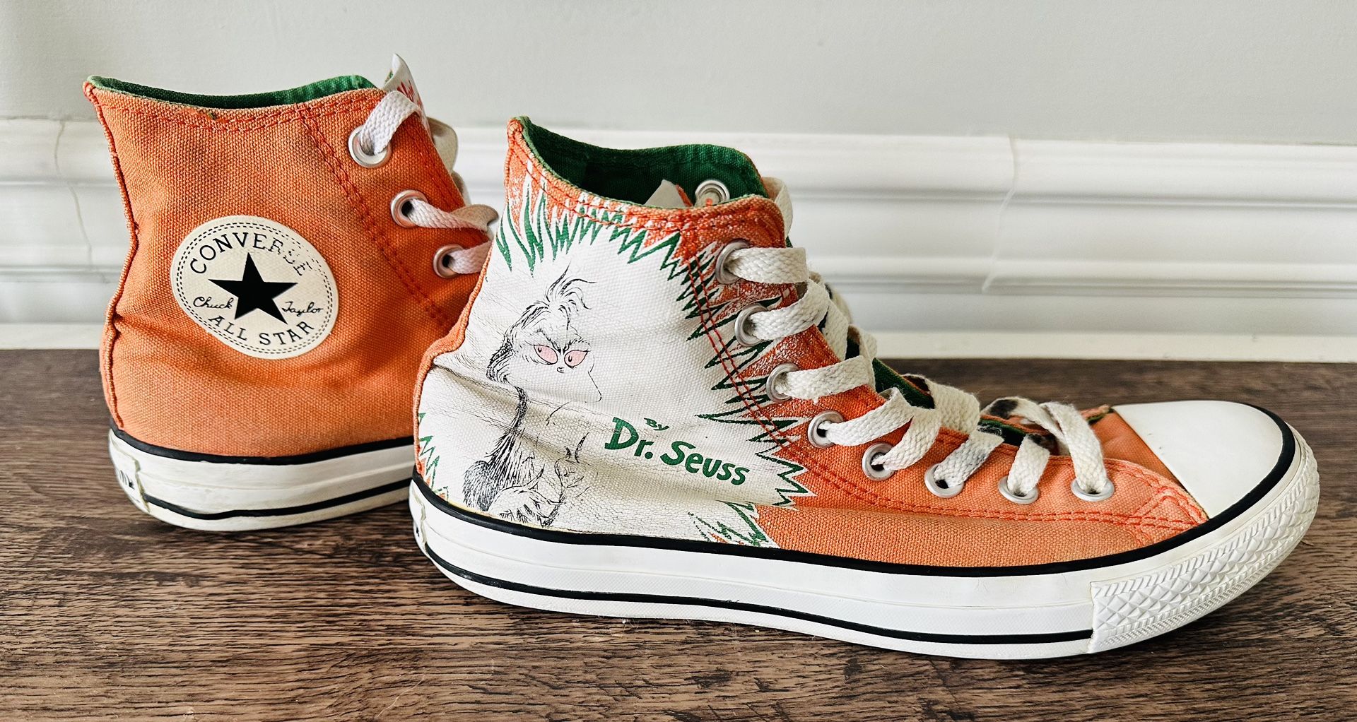 Dr. Suess How the Grinch Stole Christmas Converse