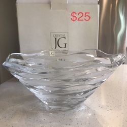 Beautiful Cristal 12" Bowl- JG Durand Crescendo. Made In France.