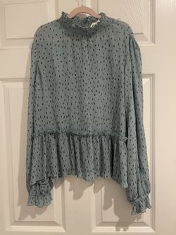 Women’s Top