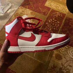 Jordan Dunk High University red 