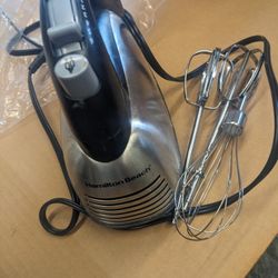 New Hamilton Beach Hand Mixer, 3 Attachments 