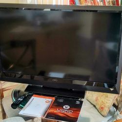 Vizio 42-inch VL420M