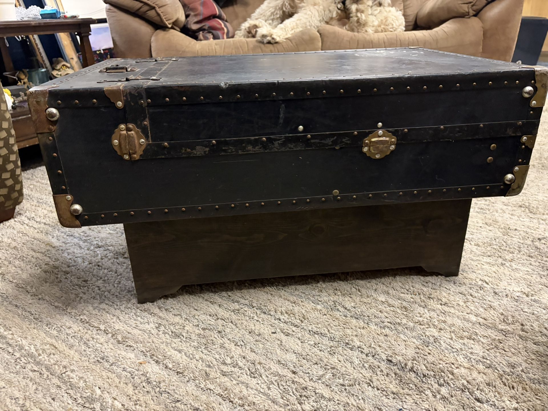 Vintage Seward Concourse Steamer Trunk