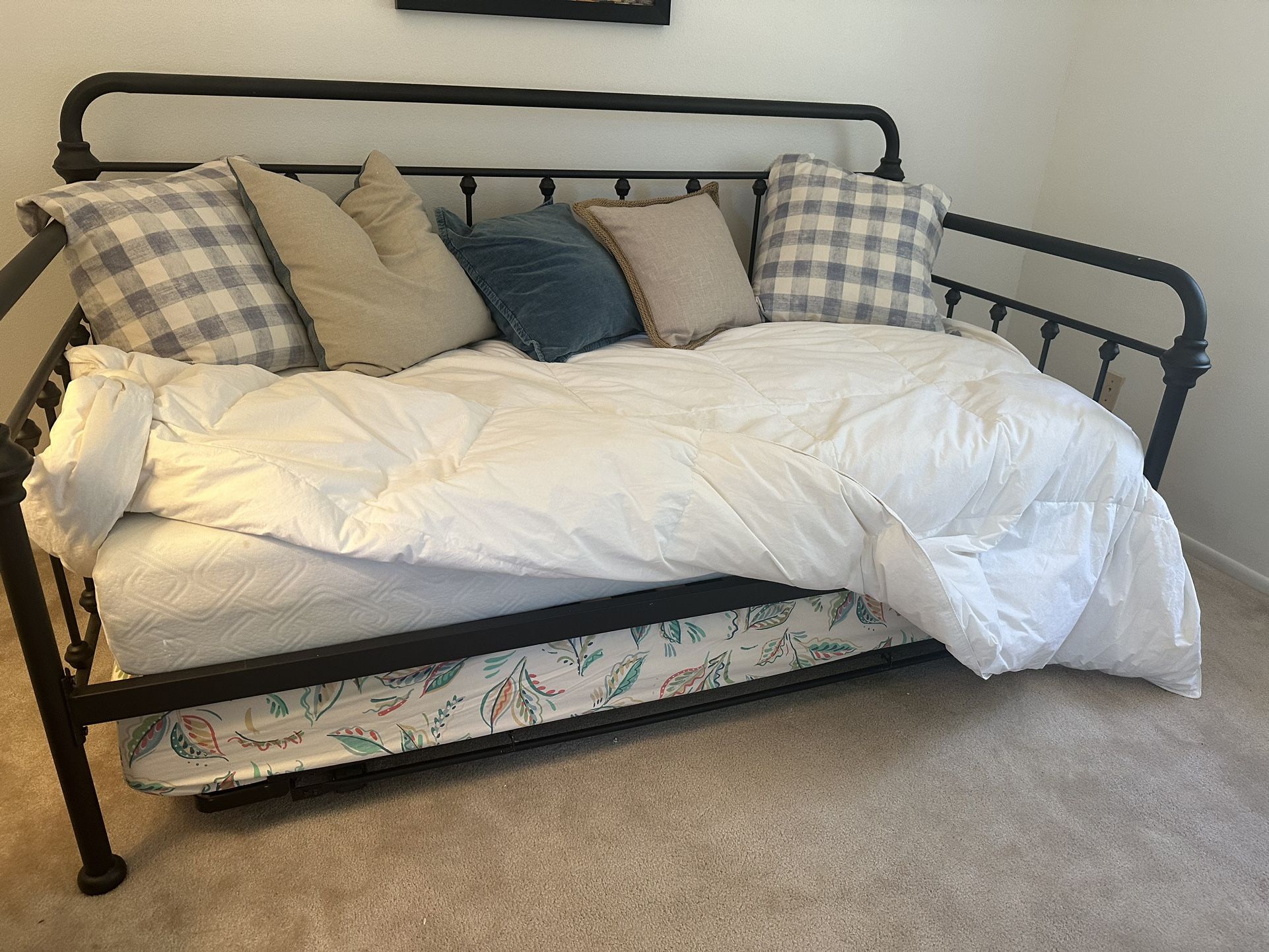 Trundle Bed With Pop Up Trundle