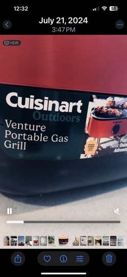 Portable gas grill