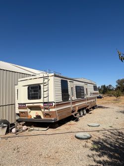 RV Camper Trailer