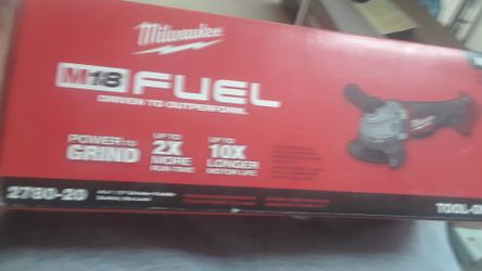Milwaukee Grinder