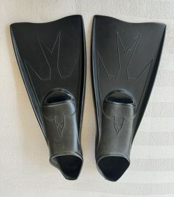 Swim Fins, Like New, Extra Large Only Used Once Or Twice!