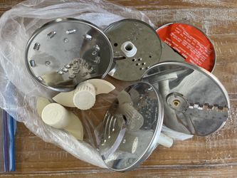 Set If 7 Cuisnart Food Processor Blades
