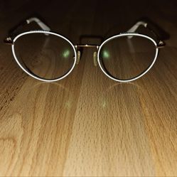 GUESS OVAL GLASSES