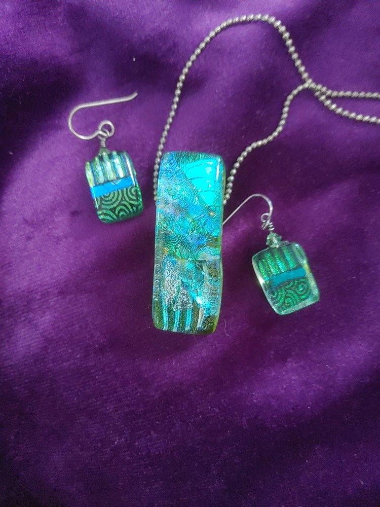 Hand Designed Art Glass Jewelry Set, Gorgeous