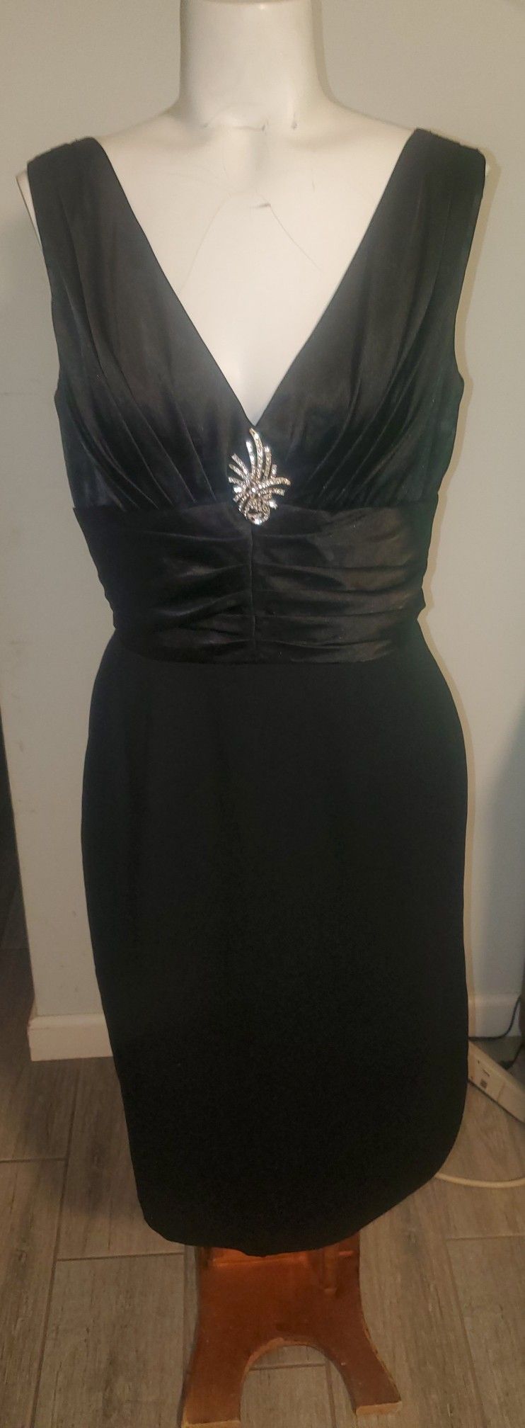 Elegant Black Dress