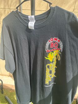 Old trucker tee