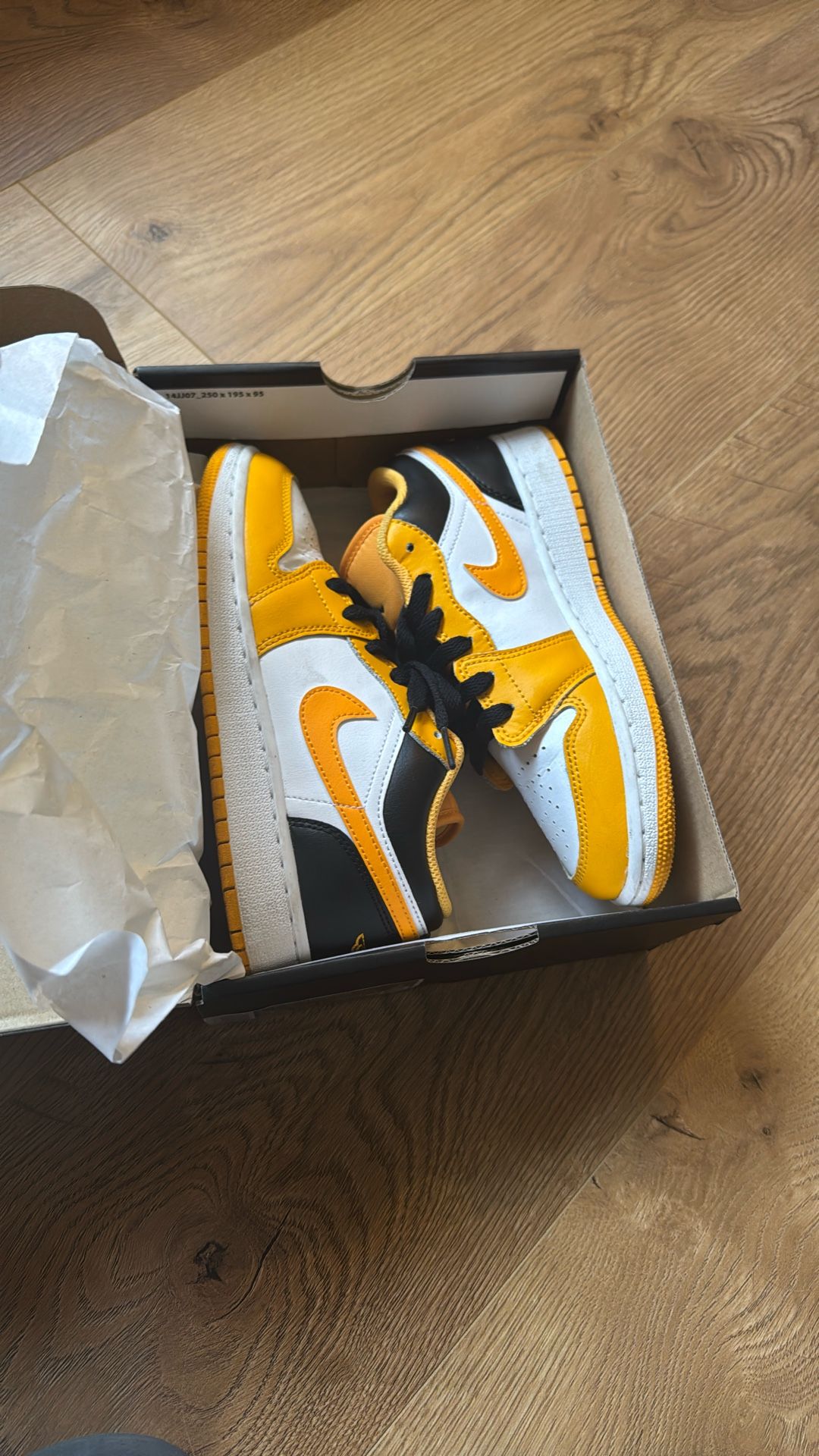 Air Jordan 1 Low Taxi For Kids