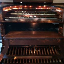 1973/1974 Baldwin Cinema 2 Oregon, 