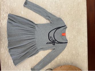 Joe Fresh M size knitted dress  7/8 years old