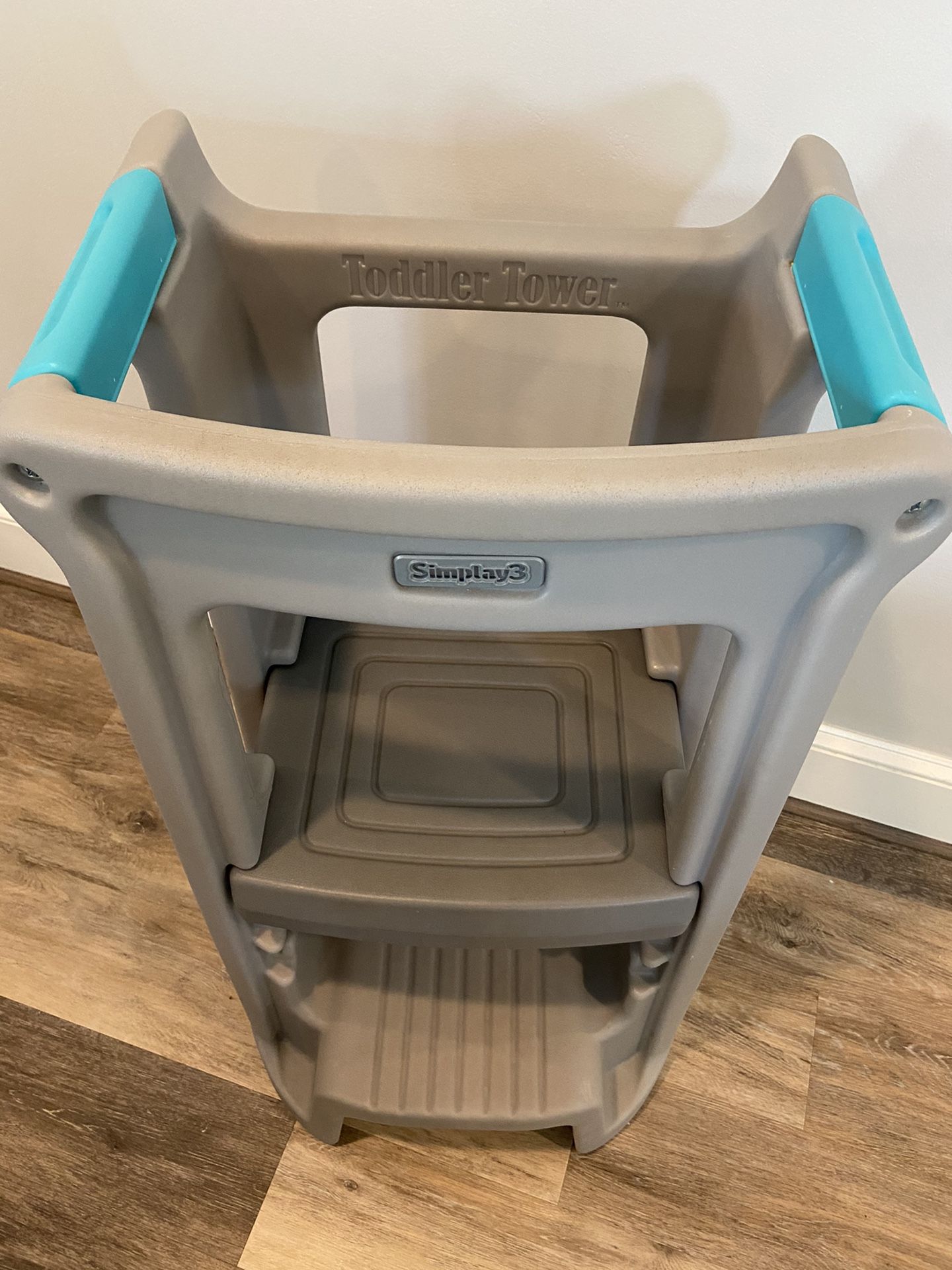 Simplay3 Toddler Tower Stool