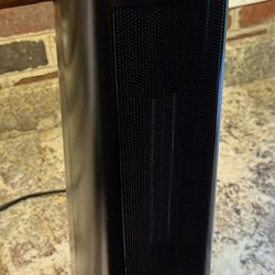 Aikoper NTH15-18MR 1500W Ceramic Tower Heater - Black