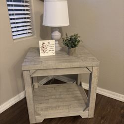 End table 