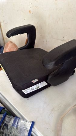 Clek Ozzi Booster Car Seat