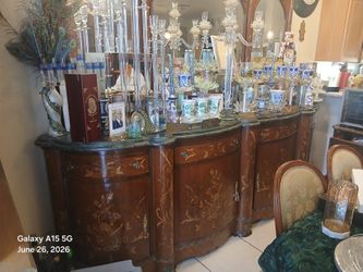 Marble cabinet with mirror