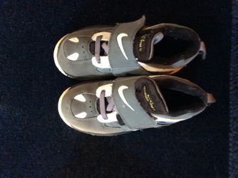Nike’s-sz.10 toddler