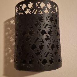 WALL MOUNTING CANDLE HOLDER/PLANTER