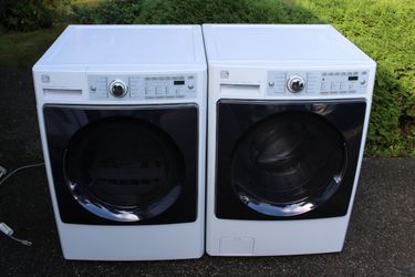 Kenmore Washer and Gas Dryer set