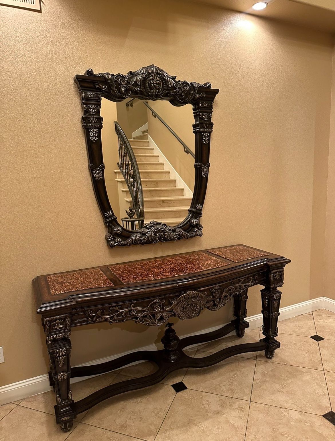 Gorgeous Brown Console With Matching Mirror In Great Condition