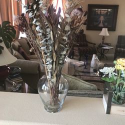 Dry Flower Arrangement In Glass Vase