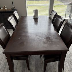 Used dining Set With 6 Chairs 