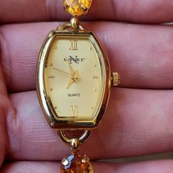 NEW, NMOOR NWOT, Japan Quartz Movement, Ladies's Watch, 2 Gold Stones.