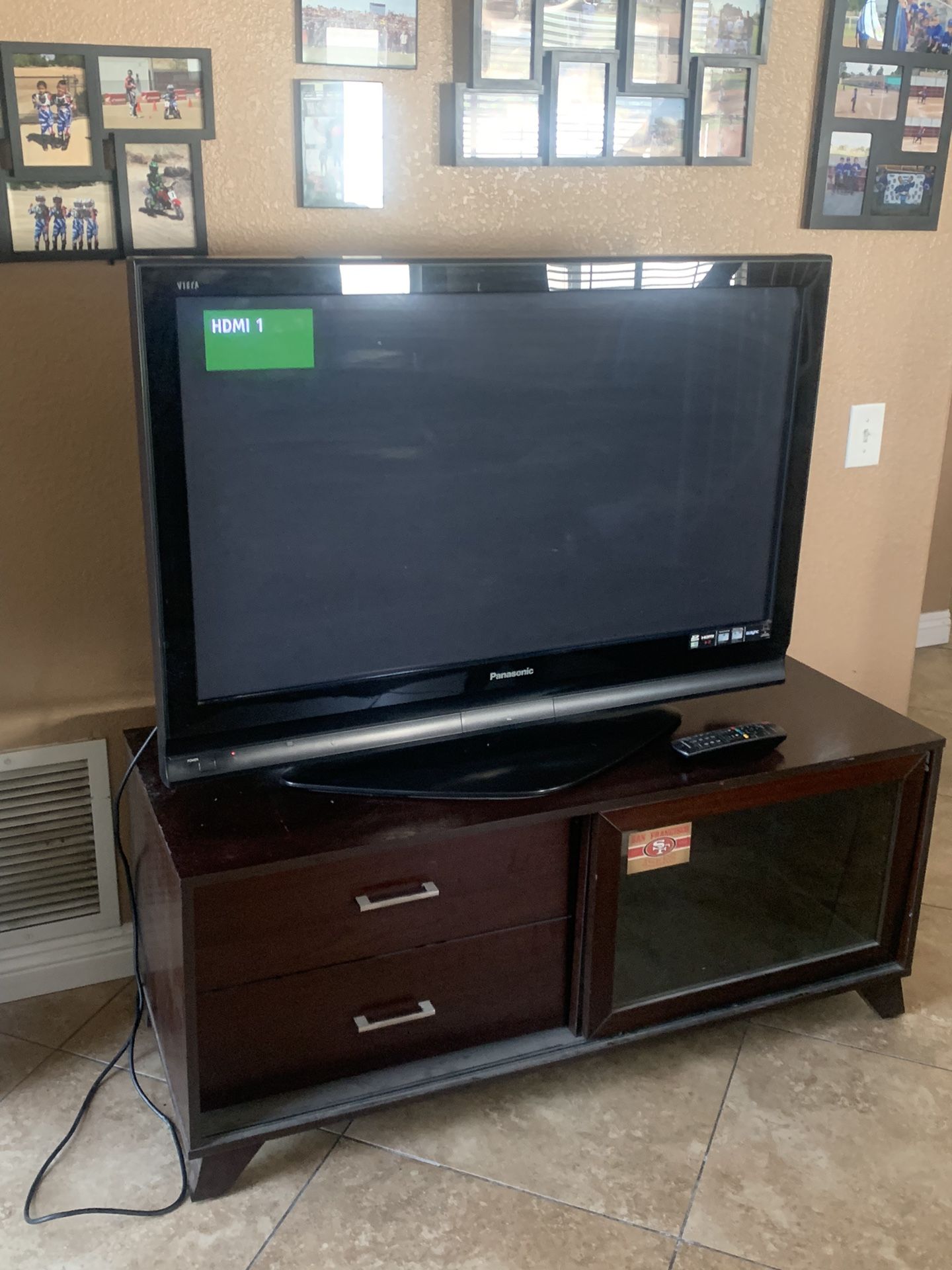 40 Inch Panasonic flat screen TV with Stand