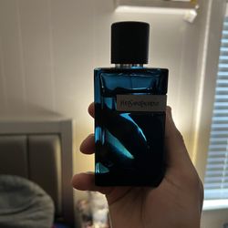 Yves Sanit Laurent Intense 